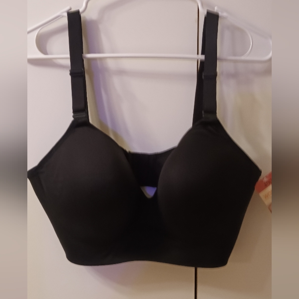 Warner's Classic Black Bra BNWT
